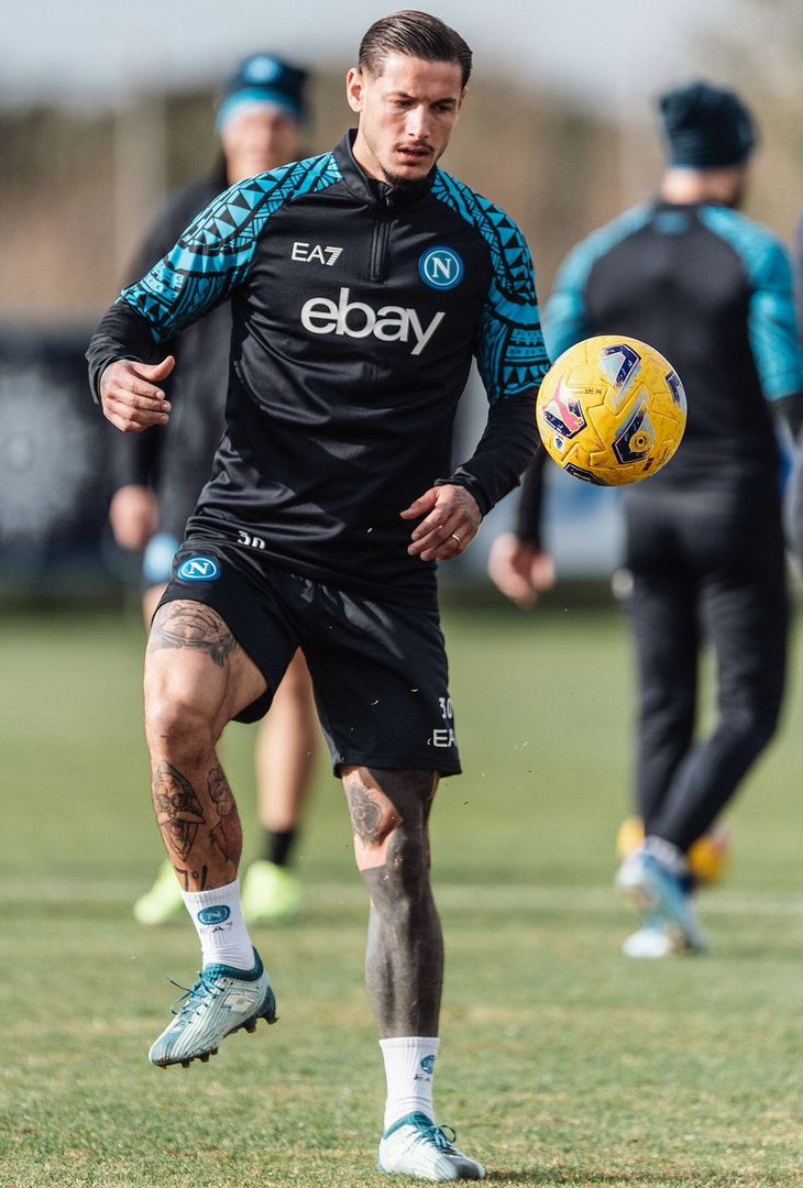 Mazzocchi svolge il suo primo allenamento con il Napoli in vista del Torino