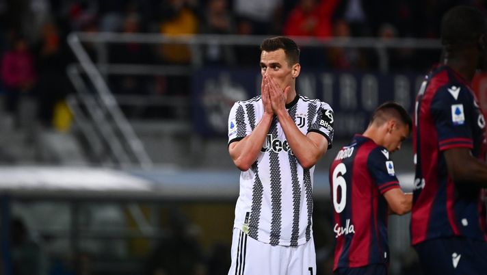 Juventus, Milik stagione finita: nuovo infortunio per l’attaccante polacco - immagine 1