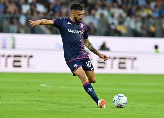 FROSINONE, ITALY - SEPTEMBER 28: Nicolas Gonzales of ACF Fiorentina in action during the Serie A TIM match between Frosinone Calcio and ACF Fiorentina at Stadio Benito Stirpe on September 28, 2023 in Frosinone, Italy. (Photo by Giuseppe Bellini/Getty Images) Italiano/2: “Goal? Oggi tornati all’antico. Nzola si ammazza, ma non segna”- immagine 2