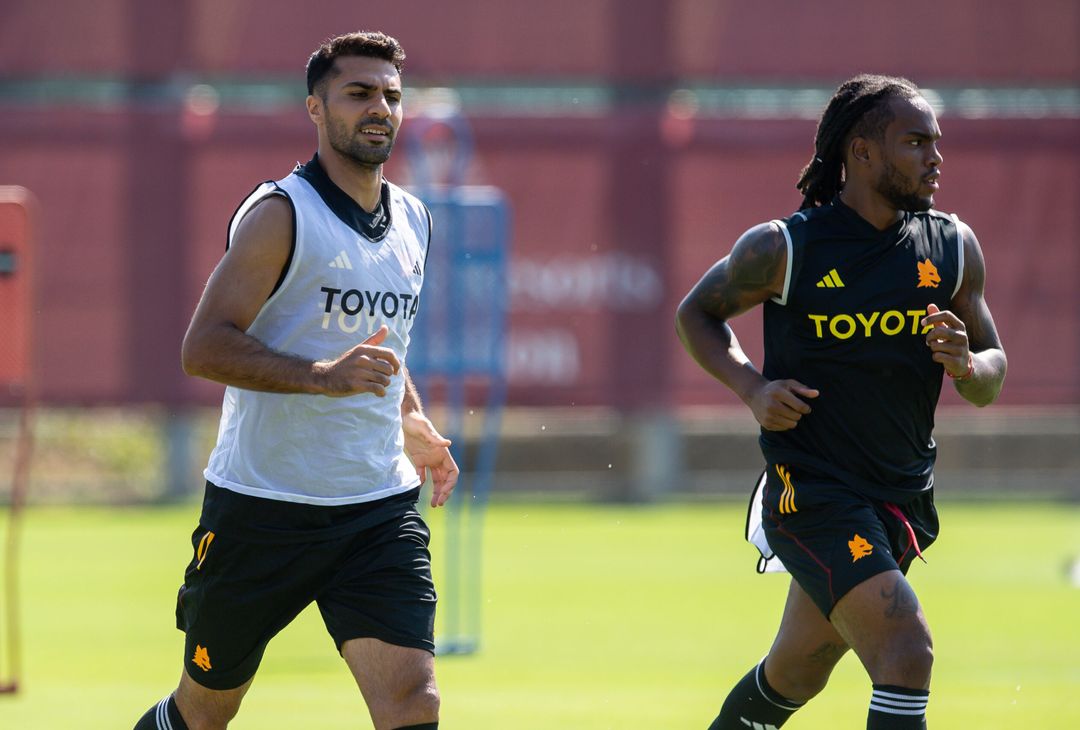 Roma, l’allenamento a tre giorni dall’esordio con la Salernitana – FOTO GALLERY - immagine 23