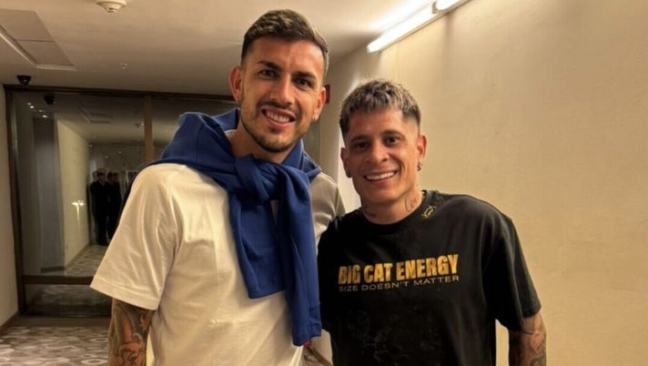 Iturbe fa visita a Paredes nel ritiro dell’Argentina: “Felice di rivederti amico” - immagine 1