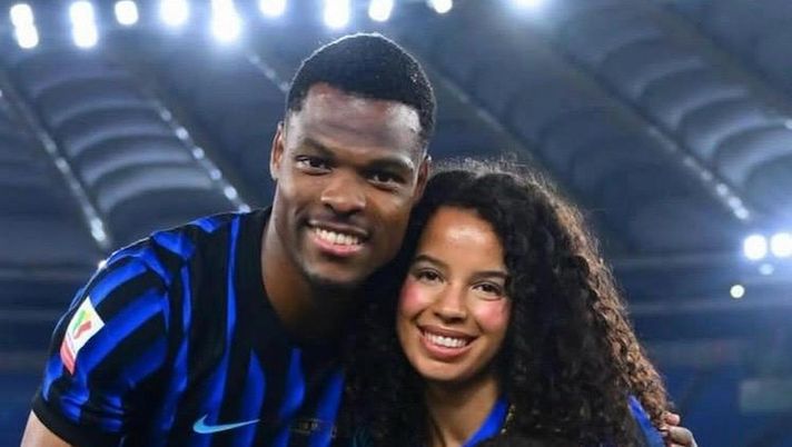 La compagna di Dumfries: “Denzel molto amato dai tifosi, ma quando l’Inter perde…” La compagna di Dumfries: “Denzel molto amato dai tifosi, ma quando l’Inter perde…” - immagine 1