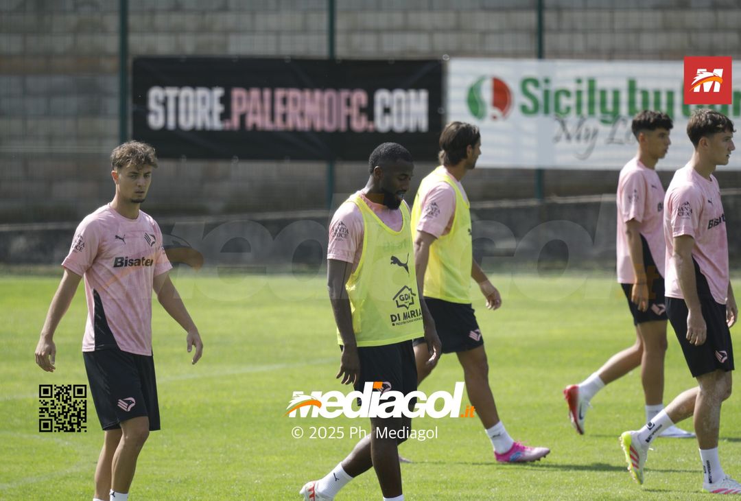 FOTO, l’occhio attento di Pippo Inzaghi al ritiro del Palermo - immagine 8