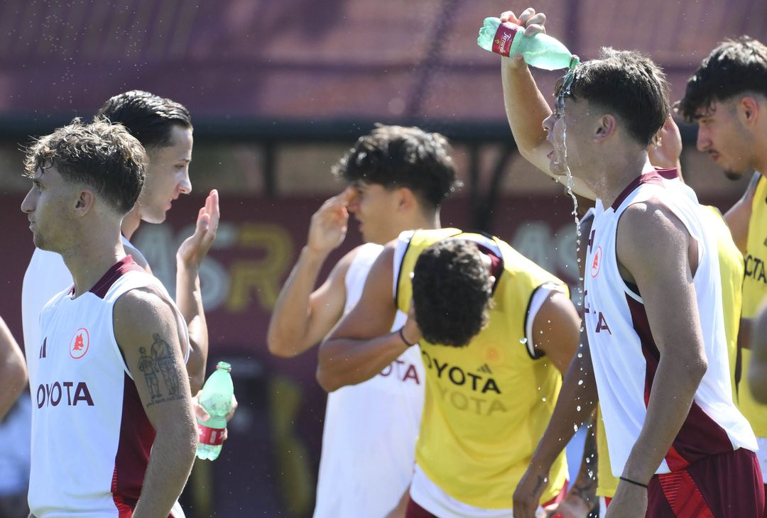 Roma, quarto giorno di ritiro a Trigoria – FOTO GALLERY - immagine 20