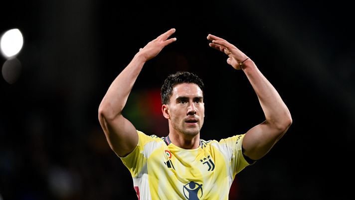 Vlahovic Juventus, ci pensa il Milan