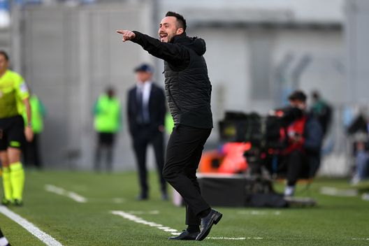 Roberto De Zerbi, allenatore del Sassuolo, durante la partita di Serie A tra US Sassuolo e ACF Fiorentina al Mapei Stadium - Città del Tricolore, il 17 aprile 2021 a Reggio Emilia ESCLUSIVA – Andreoletti: “La vittoria è del gruppo”, il tecnico che sta rivoluzionando il Padova- immagine 7