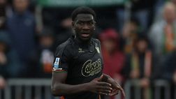 UFFICIALE – Candé firma con il Sassuolo: l’annuncio ufficiale del club e la formula del trasferimento