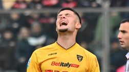 ULTIM’ORA – Lecce, Berisha si ferma subito per infortunio contro il Pisa! Il suo voto live…