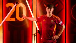 Roma, i primi scatti di Venturino con la maglia giallorossa – FOTO GALLERY