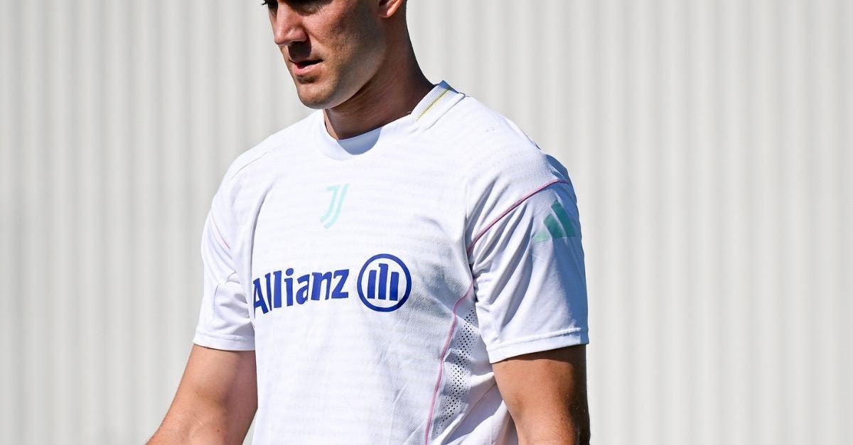 Milan, Moretto: “Vlahovic non apre. Rabiot, ci sono difficoltà” Milan, Moretto: “Vlahovic non apre. Rabiot, ci sono difficoltà”