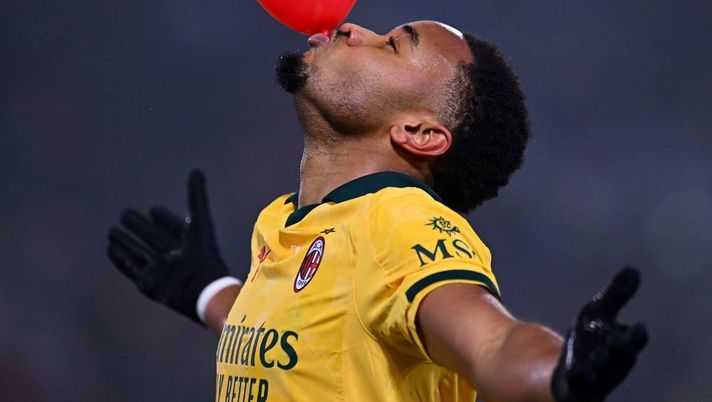 Milan, Leao commenta la magia di Nkunku: il video fa il giro del social 'X'