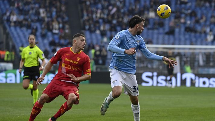 Fantacalcio Lazio, frattura dell’alluce per Gila: i possibili tempi di recupero. Si teme un lungo stop - immagine 1
