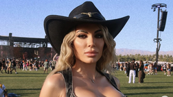 Ludovica Pagani da perdere la testa al Coachella Music Festival: fan senza fiato