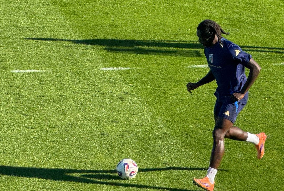 FOTO VN – Kean, Piccoli e Nicolussi a tinte azzurre: l’allenamento a Coverciano - immagine 9