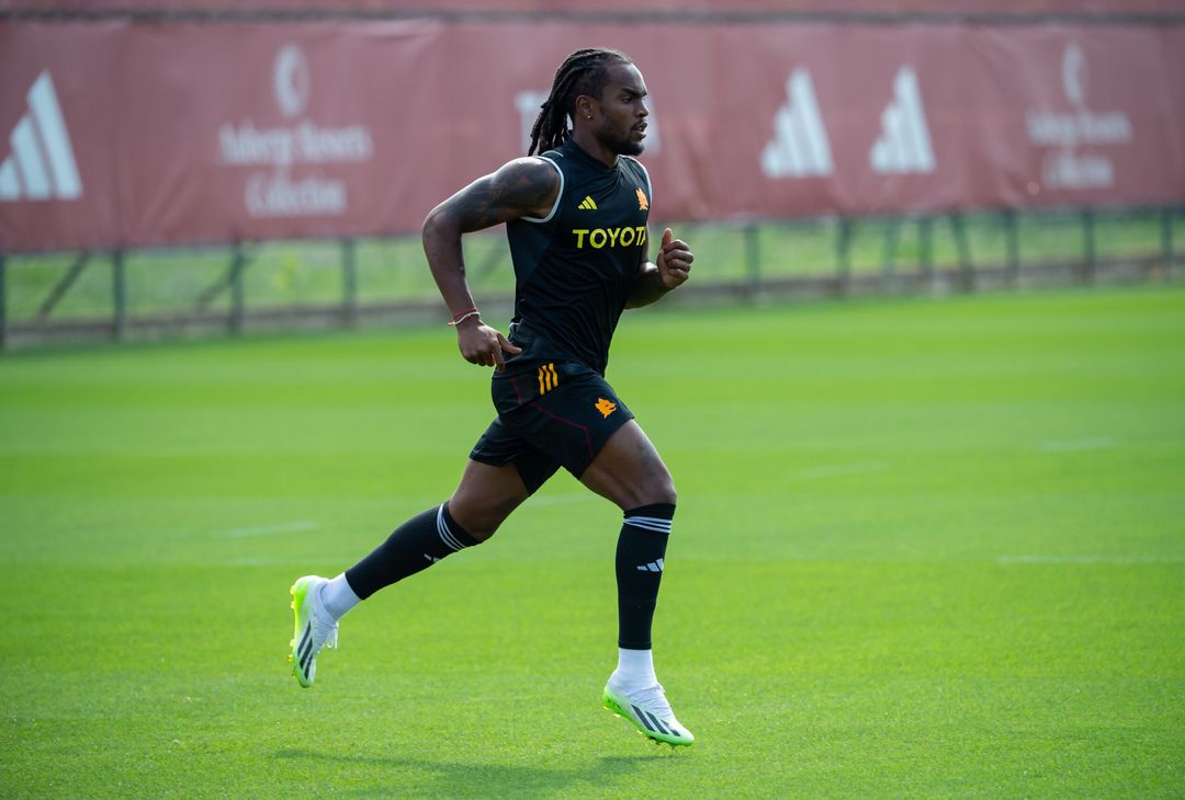 Roma, l’allenamento a Trigoria a due giorni dall’Empoli – FOTO GALLERY - immagine 22