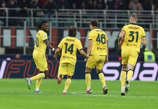 Rigore ridicolo al Milan, furia Fiorentina: “Scandaloso e grottesco. Errore enorme del Var”- immagine 2