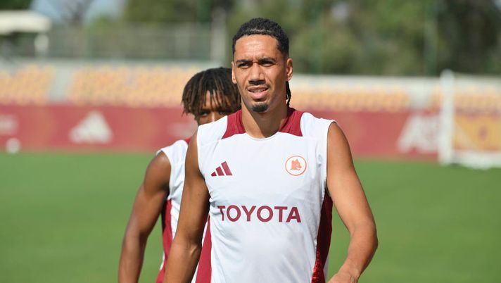 Smalling va in Arabia, Joao Costa porta 9 milioni - immagine 1