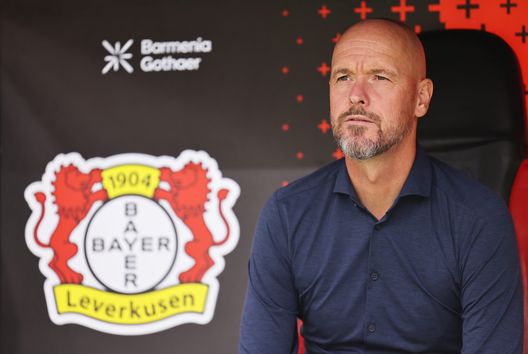 Erik Ten Hag, ex allenatore del Bayer Leverkusen (Photo by Christof Koepsel/Getty Images) Ten Hag sorpreso dall’esonero: “Separarsi dopo solo due partite non ha precedenti”- immagine 2