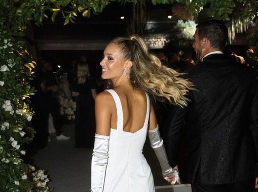 Anniversario di nozze per Pellè e Viky Varga. Lei lo celebra con un post- immagine 3