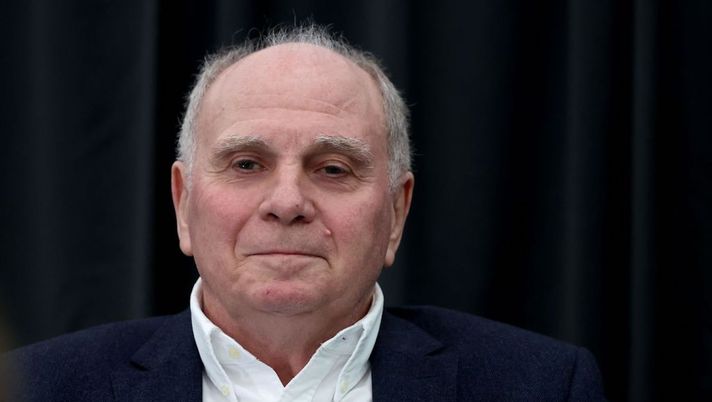 Hoeness: “Sommer? Non possiamo fare pressioni su Neuer, né prendere un portiere costoso” - immagine 1
