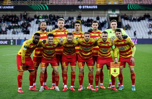 BRUGES, BELGIUM - MARCH 13: Players of Jagiellonia Bialystok pose for a photo prior to the UEFA Conference League 2024/25 Round of 16 Second Leg match between Cercle Brugge KSV and Jagiellonia Bialystok at Jan Breydelstadion on March 13, 2025 in Bruges, Belgium. (Photo by Omar Havana/Getty Images)