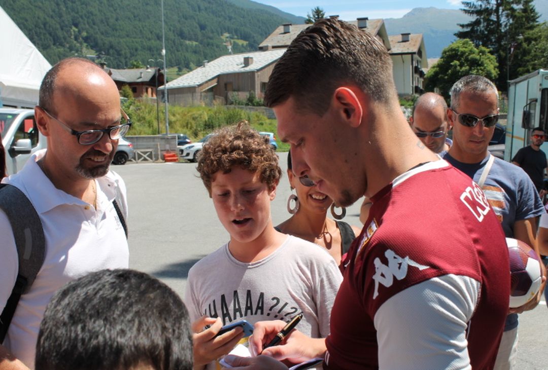 Fotogallery – Torino a Bormio: l’allenamento e l’abbraccio ai tifosi - immagine 40