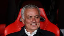 Mourinho al giornalista: “Non garantisco che rimarrò, tu?” Risposta esilarante