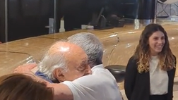 Ferlaino e Carmando, come 40 anni fa: il simpatico siparietto tra i due