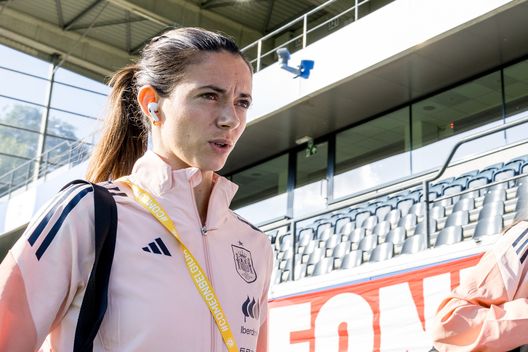 LEUVEN, BELGIO- MAGGIO 30: Aitana Bonmati, prima del match contro il Belgio. (Photo by Omar Havana/Getty Images) Aitana Bonmati ricoverata per meningite virale: è allerta in Spagna- immagine 3