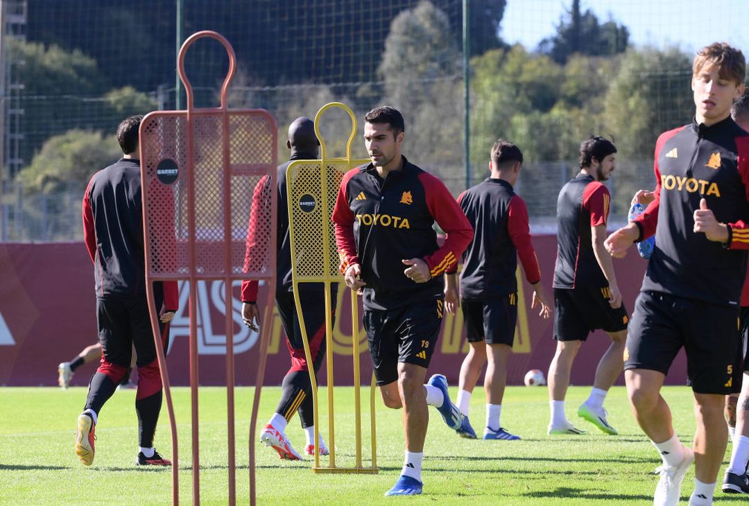 Roma, la rifinitura alla vigilia del match con lo Slavia – FOTO GALLERY - immagine 25