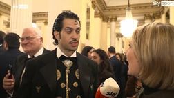VIDEO / Prima della Scala, Mahmood: “La mia prima Prima, che emozione”