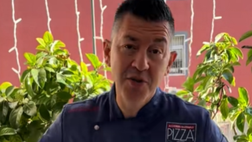 Napoli-Juve 2-1, Errico Porzio celebra gli azzurri con pizza creativa – IL VIDEO