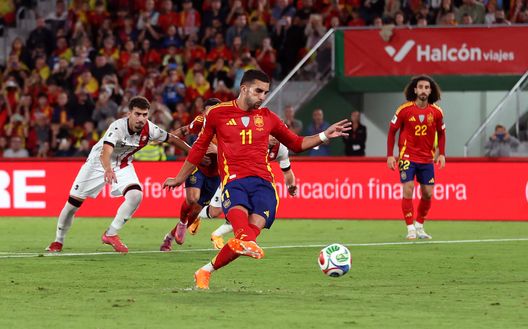 Ferran Torres lascia la Nazionale, Dani Olmo ko: emergenza in casa Spagna- immagine 2