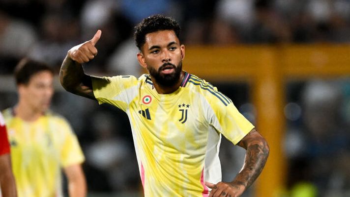 Tuttosport su Douglas Luiz: “Tecnica e visione superiori, farà fare il salto di qualità alla Juve” - immagine 1
