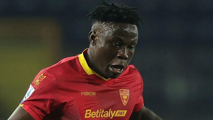 Lecce, Banda operato oggi al ginocchio destro: i tempi ufficiali di recupero - immagine 1