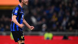Inter, Pavard rischia un mese di stop. L’esito degli esami strumentali
