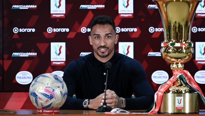 ROME, ITALY - MAY 14: Danilo of Juventus during the Coppa Italia press conference before the match with Atalanta on May 14, 2024 in Rome, Italy. (Photo by Daniele Badolato - Juventus FC/Juventus FC via Getty Images) Danilo: “Sto bene, ho recuperato dal problemino. La Coppa darebbe un senso diverso alla stagione” - immagine 1