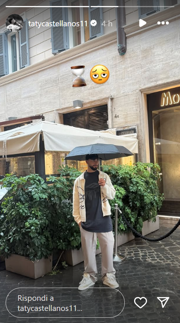 Lazio, Castellanos passa l’ultimo giorno di riposo tra le vie della Capitale – FOTO- immagine 2