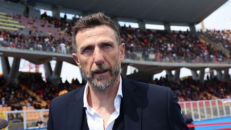 LECCE, ITALY - APRIL 06: Head coach of Venezia Eusebio Di Francesco during the Serie A match between Lecce and Venezia at Stadio Via del Mare on April 06, 2025 in Lecce, Italy. (Photo by Maurizio Lagana/Getty Images) lecce-venezia-eusebio-di-francesco-dichiarazioni-post-partita-dazn-conferenza-stampa