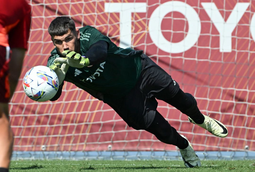 Roma, ripresa in vista dell’Empoli: presente Dybala – FOTO GALLERY - immagine 7