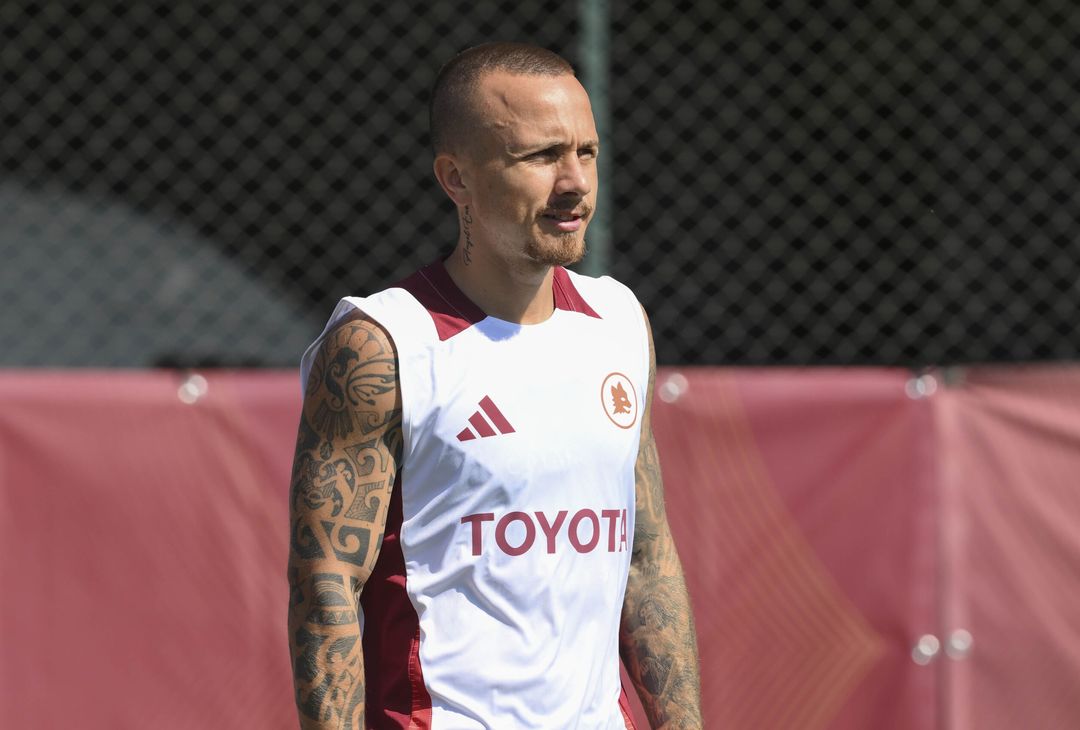 Ritiro Roma, lavoro sul campo e in palestra a Trigoria – FOTO GALLERY - immagine 8