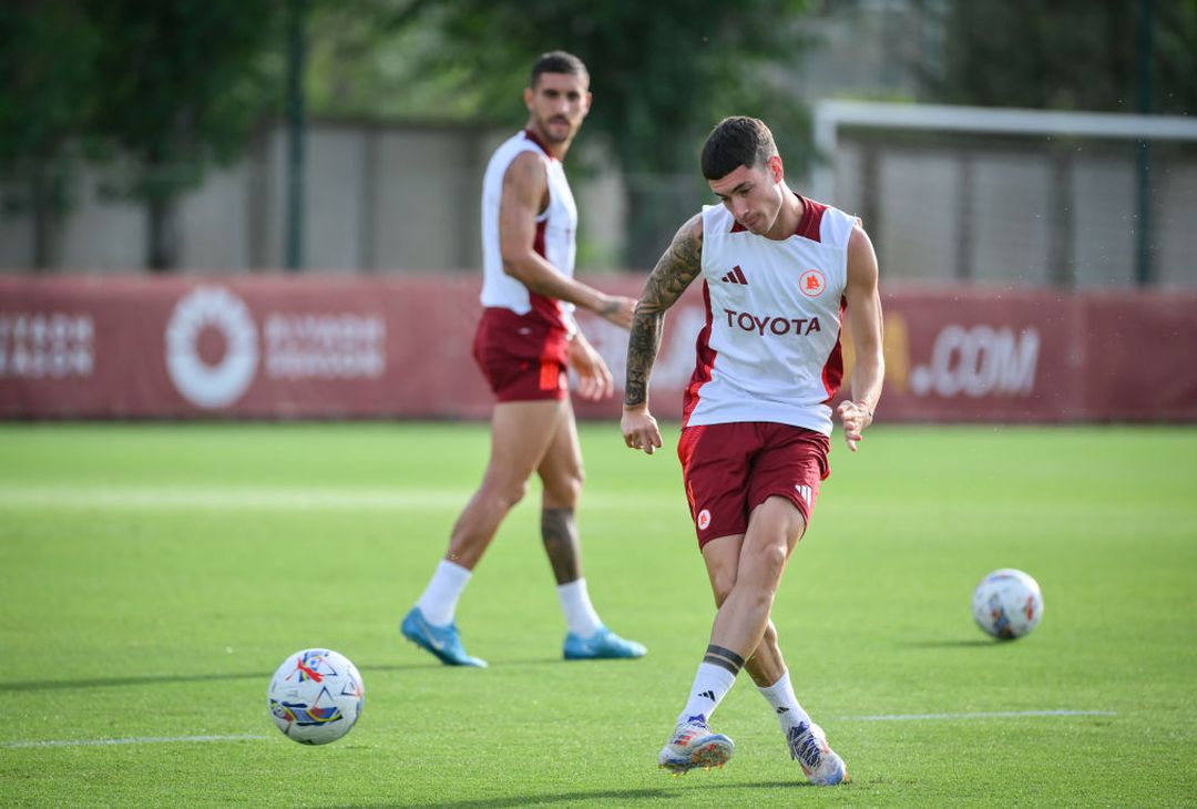 Roma, rifinitura a Trigoria alla vigilia di Cagliari: c’è Dybala – FOTO GALLERY - immagine 12