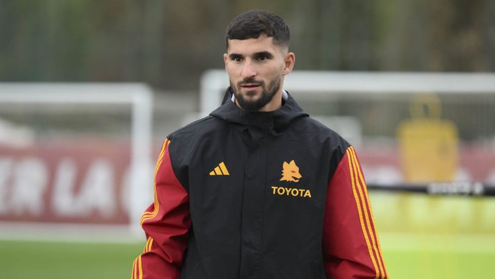 Mercato, il Bayern Monaco vuole Chiesa. Nizza su Aouar. Fissato il prezzo di Abraham - immagine 1