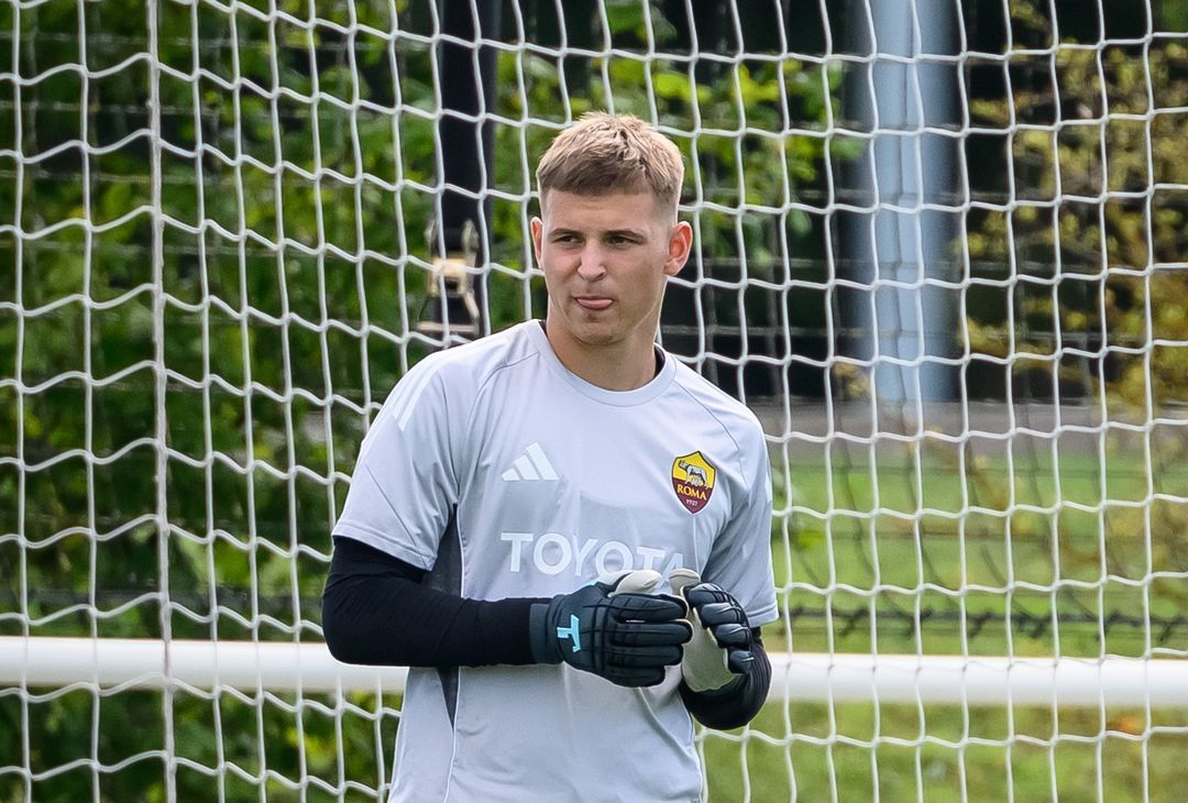 Roma, il secondo giorno di ritiro al St. George’s Park – FOTO GALLERY - immagine 66