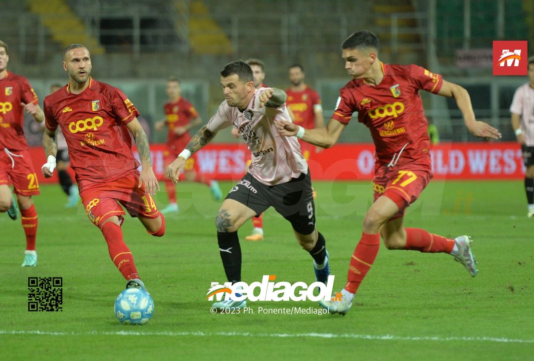 FOTO Palermo-Catanzaro 1-2, 15ª giornata Serie B 2023-2024 (GALLERY) - immagine 28