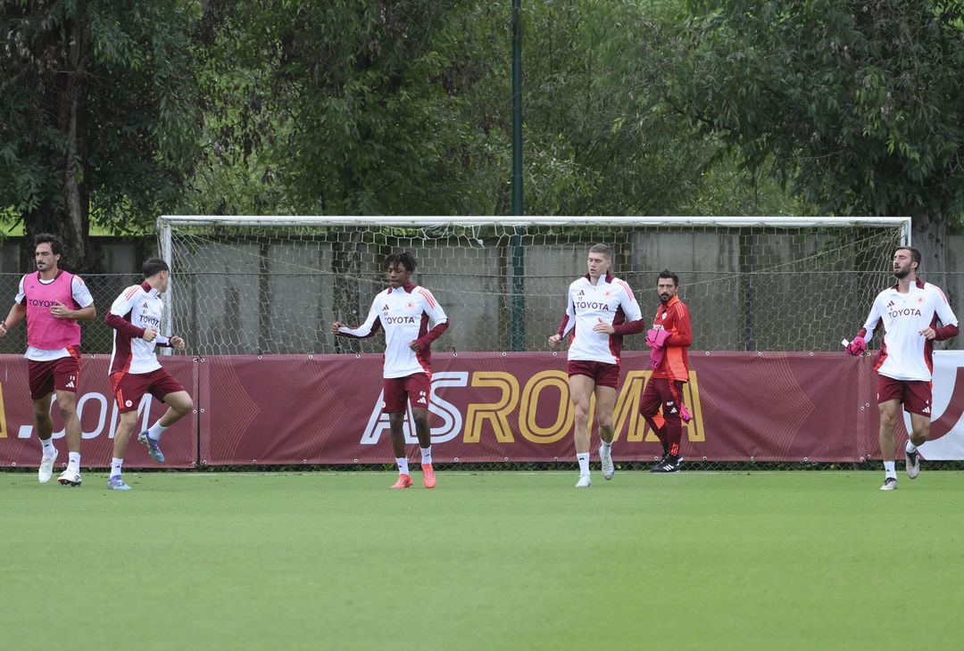 Trigoria, la rifinitura alla vigilia dell’Inter – FOTO GALLERY - immagine 19