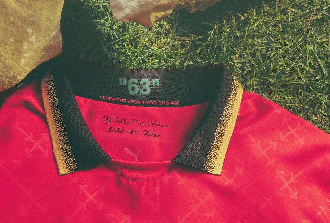 Quarta Maglia AC Milan 2024-2025 PUMA Off-White