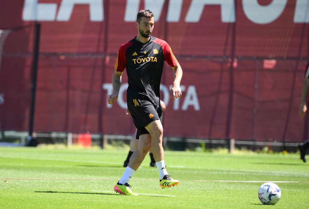 Trigoria, l’allenamento della Roma in vista del Genoa – FOTO GALLERY - immagine 19
