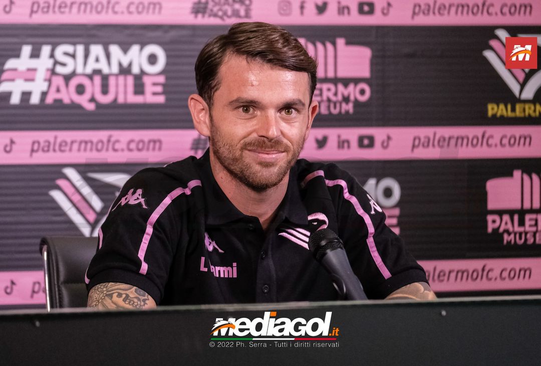 FOTO RITIRO PALERMO, Matteo Brunori in conferenza stampa (Gallery) - immagine 16