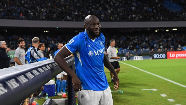NAPOLI, ITALY - OCT 04: SSC Napoli player Romelu Lukaku during the Serie A match between SSC Napoli and Como FC at Diego Armando Maradona Stadium on October 04, 2024 in Napoli, Italy. (Photo by SSC Napoli/Getty Images) Zaccaria: “Lukaku? Ha raggiunto il livello di preparazione dei compagni” - immagine 1